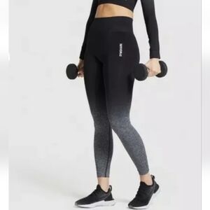Gymshark Adapt Black Ombre Seamless Legging Size M Gym Workout Running A…